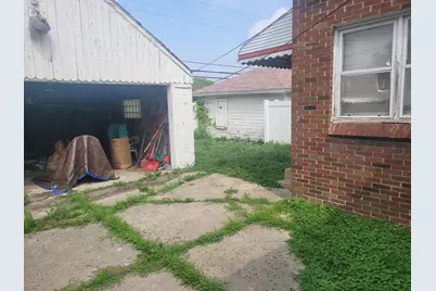8897 Prest Street, Detroit, MI 48228 - Photo 25