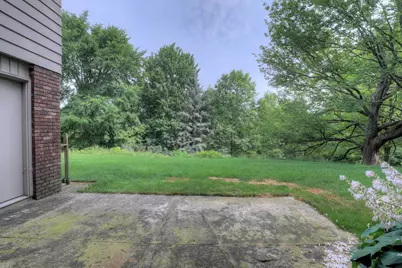 8691 Summit Court, Zeeland, MI 49464 - Photo 11