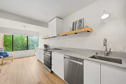 2104 Pauline Boulevard #205, Ann Arbor, MI 48103 - Photo 11