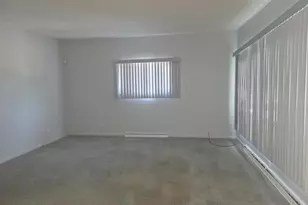 765 Douglas St, Jackson, MI 49203 - Photo 5