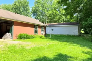 4084 Hartman Rd, Sodus, MI 49126 - Photo 39