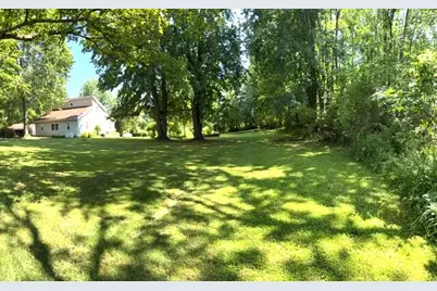4084 Hartman Road, Sodus, MI 49126 - Photo 7
