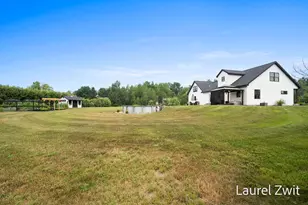 2281 N Green Creek Rd, Muskegon, MI 49445 - Photo 11
