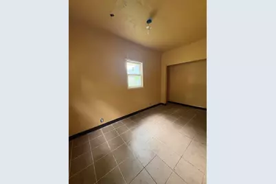 212 W South Street, Hartford, MI 49057 - Photo 3