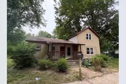 212 W South Street, Hartford, MI 49057 - Photo 1