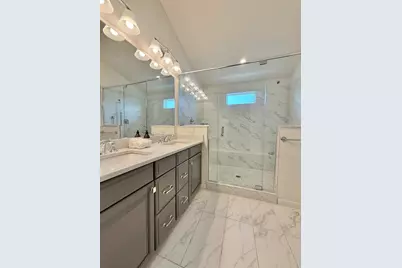 2752 S Spurway Drive, Ann Arbor, MI 48105 - Photo 33