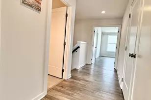 2752 S Spurway Dr, Ann Arbor, MI 48105 - Photo 23