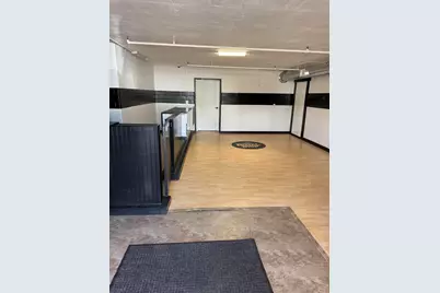 851 W Laketon Avenue #Suite A, Muskegon, MI 49441 - Photo 9