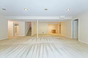 2398 Foxway Dr, Ann Arbor, MI 48105 - Photo 45