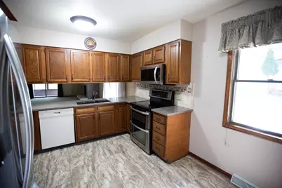 2172 Wildfield Drive NE, Grand Rapids, MI 49505 - Photo 7