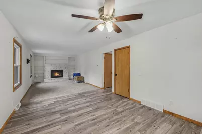 4380 Knickerbocker Court SW, Wyoming, MI 49519 - Photo 5