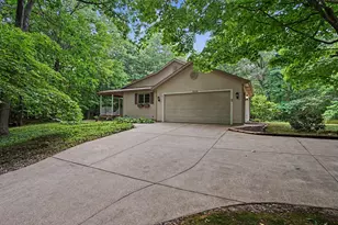 3334 Clearview Ln, Saugatuck, MI 49453 - Photo 7