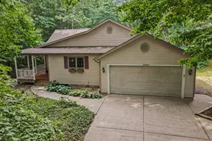 3334 Clearview Ln, Saugatuck, MI 49453 - Photo 5