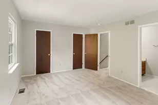 3268 Alpine Dr, Ann Arbor, MI 48108 - Photo 9