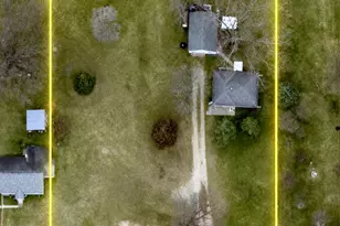 16812 Moorepark Rd, Three Rivers, MI 49093 - Photo 17