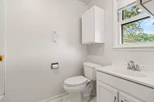 16812 Moorepark Rd, Three Rivers, MI 49093 - Photo 13
