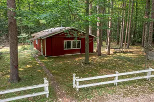 7211 Northern Dr, Pentwater, MI 49449 - Photo 1