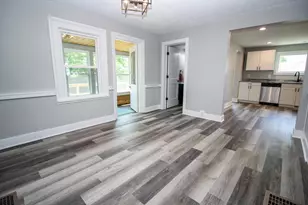 422 Maple St, Three Rivers, MI 49093 - Photo 13