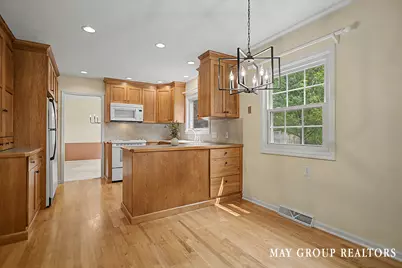 4840 Cresthill Drive NE, Grand Rapids, MI 49525 - Photo 7