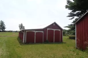 1311 E Montgomery Rd, Hillsdale, MI 49242 - Photo 7