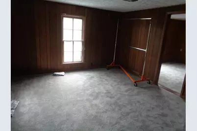 1311 E Montgomery Road, Hillsdale, MI 49242 - Photo 25
