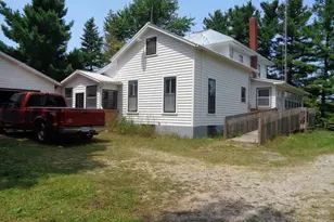 1311 E Montgomery Rd, Hillsdale, MI 49242 - Photo 11