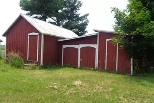 1311 E Montgomery Rd, Hillsdale, MI 49242 - Photo 7