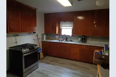 1311 E Montgomery Road, Hillsdale, MI 49242 - Photo 17