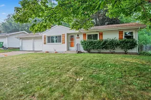 31 S New Moon Terrace S, Springfield, MI 49037 - Photo 1