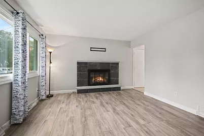 31 S New Moon Terrace S, Springfield, MI 49037 - Photo 3