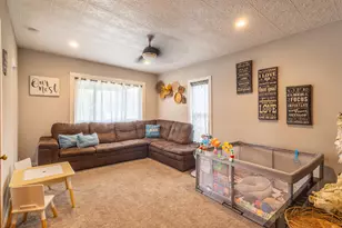 173 E State St, Montrose, MI 48457 - Photo 7