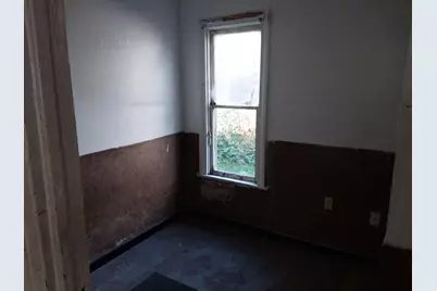 1810 Carroll Street, Saginaw, MI 48601 - Photo 11