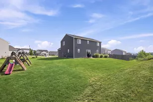 835 Misty Ridge Dr, Middleville, MI 49333 - Photo 29