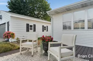 1061 Den Hertog St SW, Wyoming, MI 49509 - Photo 39