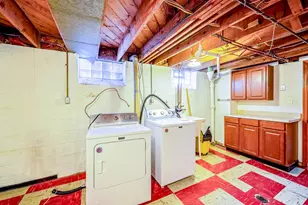2910 Parkwood St, Trenton, MI 48183 - Photo 27