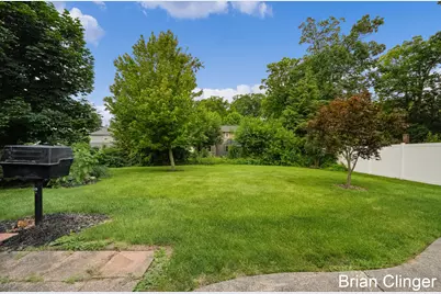 4707 SE Bonnie Avenue SE, Kentwood, MI 49508 - Photo 41