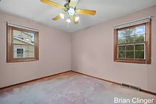 4707 Bonnie Ave SE, Kentwood, MI 49508 - Photo 27
