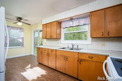 9800 5 Mile Road NE, Ada, MI 49301 - Photo 15