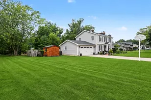 148 Brandywood Ln, Battle Creek, MI 49014 - Photo 3