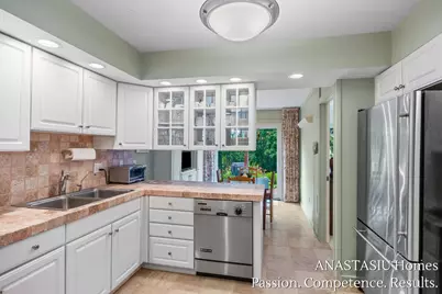 6081 N Gatehouse Drive SE, Grand Rapids, MI 49546 - Photo 11