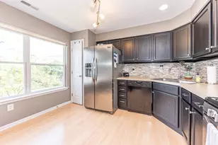 1643 Coburn Dr, Ann Arbor, MI 48108 - Photo 19