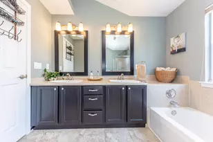 1643 Coburn Dr, Ann Arbor, MI 48108 - Photo 25