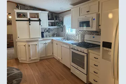 8166 Constitution Boulevard, Cadillac, MI 49601 - Photo 7