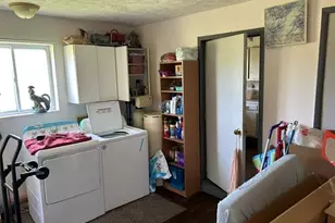 1984 Greenly Ave, Benton Harbor, MI 49022 - Photo 9