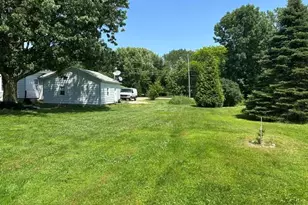 1984 Greenly Ave, Benton Harbor, MI 49022 - Photo 19