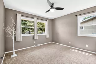 408 Upson Ln, Battle Creek, MI 49017 - Photo 13