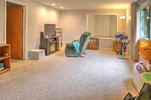 1817 S Walmont Rd, Jackson, MI 49203 - Photo 23