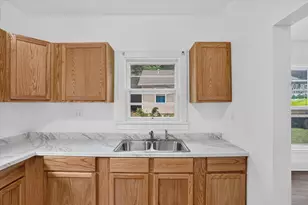 1208 Maple Ave, Jackson, MI 49203 - Photo 23