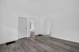 1208 Maple Ave, Jackson, MI 49203 - Photo 17