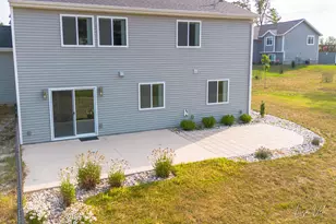 1309 Waterpoint Ct, Whitehall, MI 49461 - Photo 5